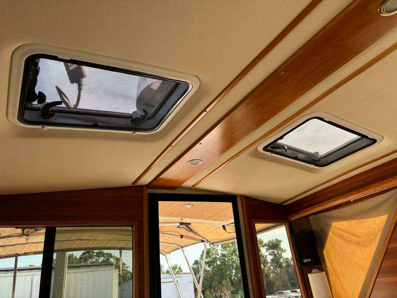 Y Knot 28ft Cutwater Yacht For Sale