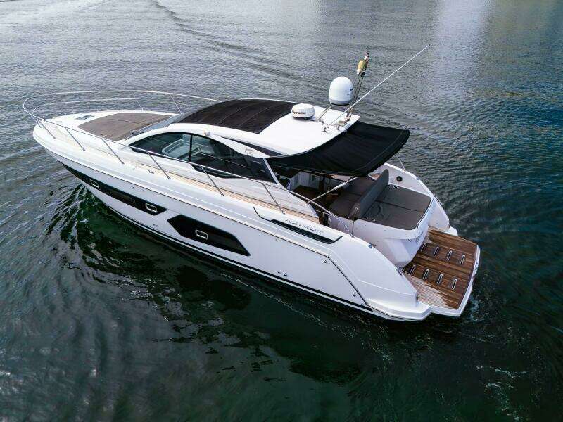 43ft Azimut Yacht For Sale