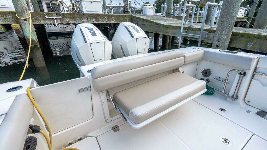 Just Wednesdays 33ft Boston Whaler Yacht For Sale