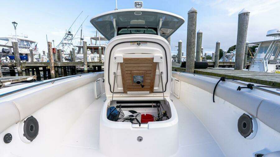 Just Wednesdays 33ft Boston Whaler Yacht For Sale