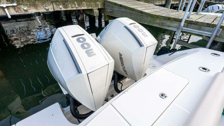 Just Wednesdays 33ft Boston Whaler Yacht For Sale