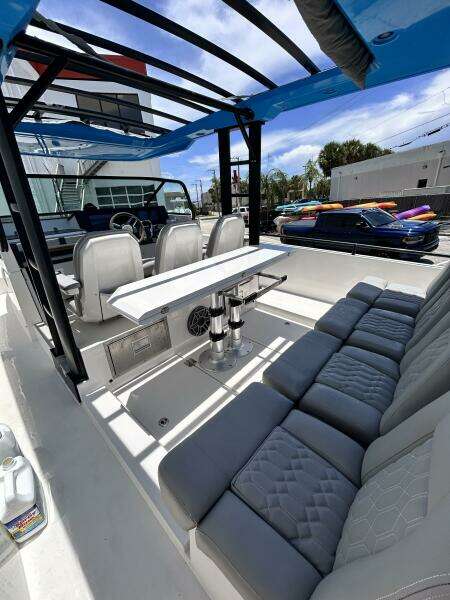 37ft Axopar Yacht For Sale