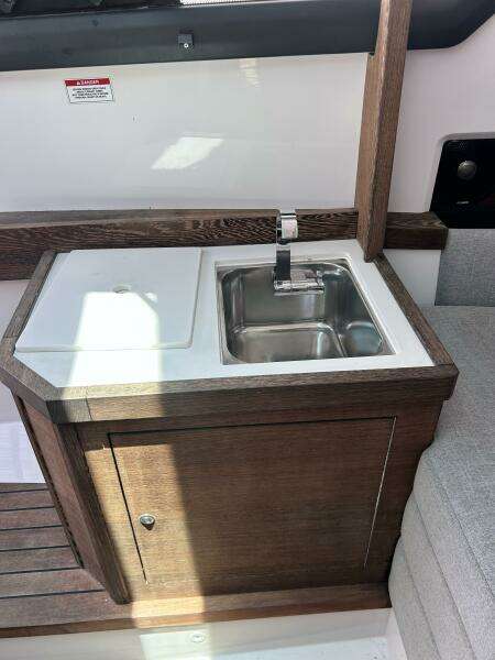 37ft Axopar Yacht For Sale
