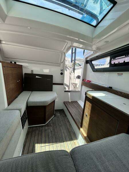 37ft Axopar Yacht For Sale