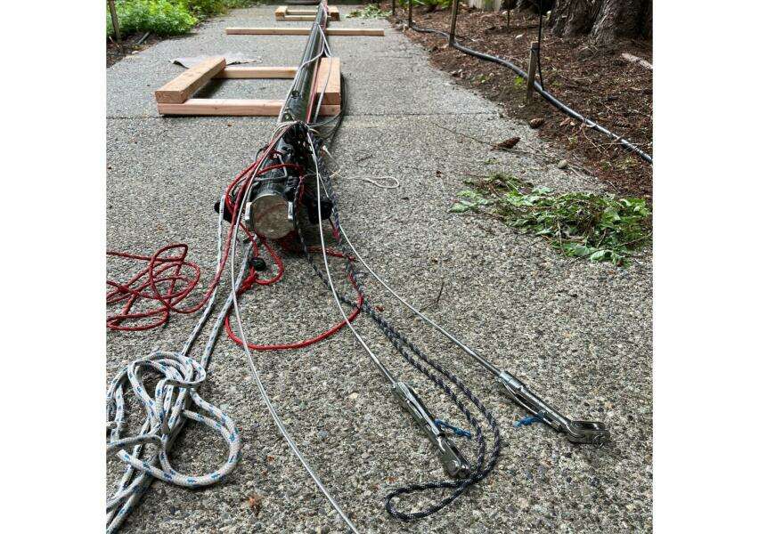 Mast with Standing and Running Rigging