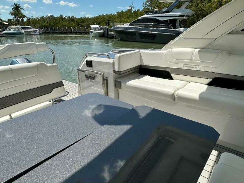 38ft Formula Yacht For Sale