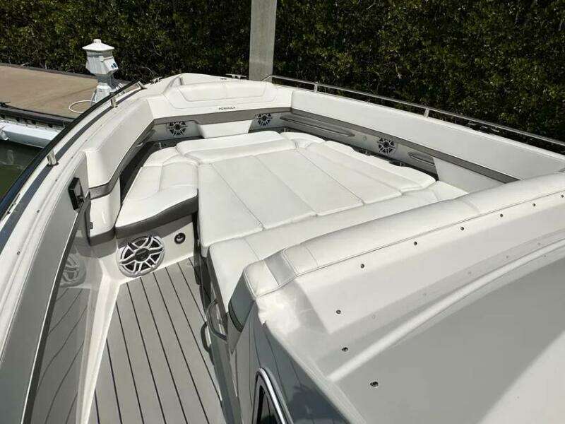38ft Formula Yacht For Sale