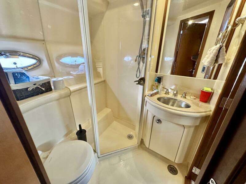 45ft Meridian Yacht For Sale
