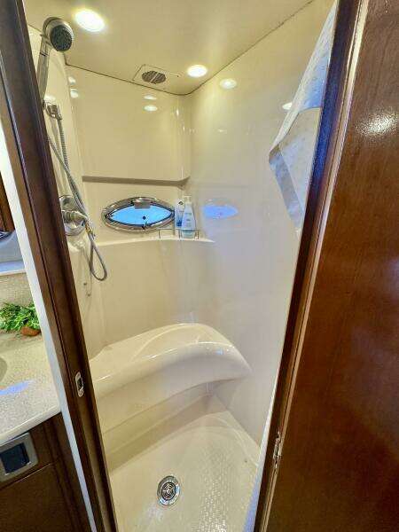 45ft Meridian Yacht For Sale