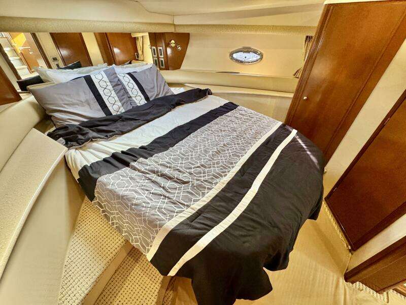 45ft Meridian Yacht For Sale