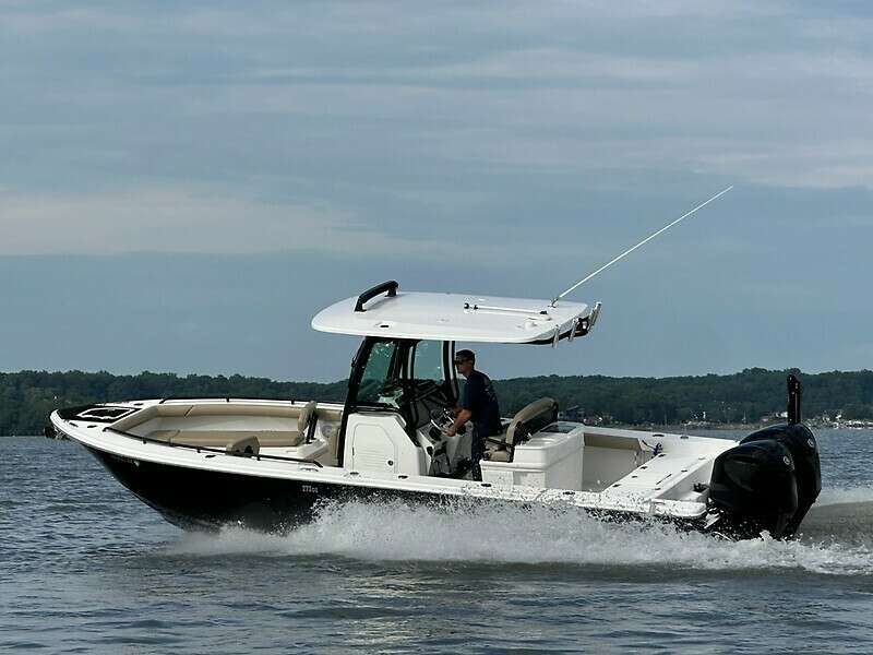 27ft Everglades Yacht For Sale