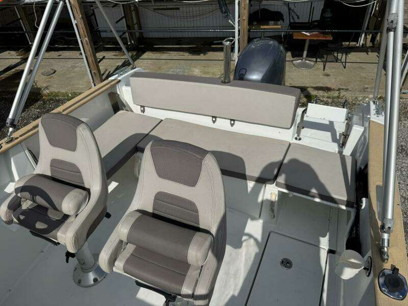 20ft Jeanneau Yacht For Sale