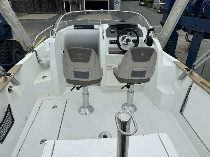 20ft Jeanneau Yacht For Sale