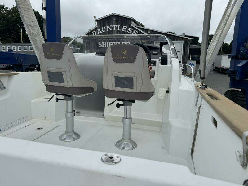 20ft Jeanneau Yacht For Sale