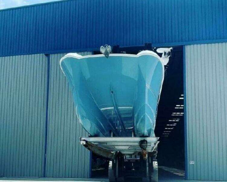 28ft Twin Vee Yacht For Sale