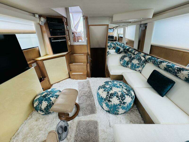 Layla Rose 52ft Hatteras Yacht For Sale