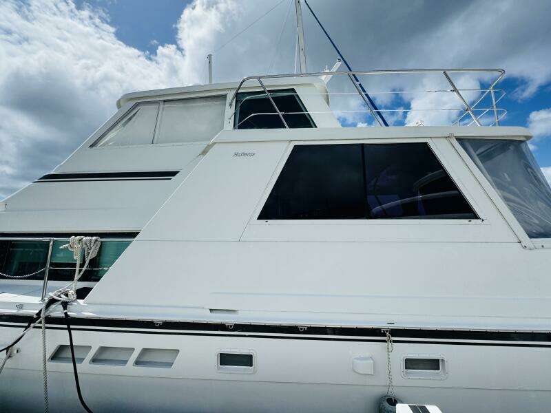 Layla Rose 52ft Hatteras Yacht For Sale