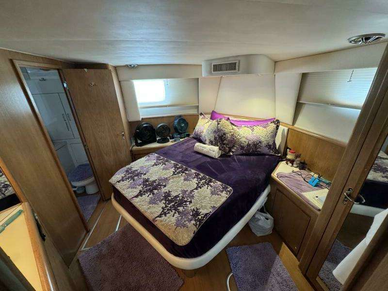 Layla Rose 52ft Hatteras Yacht For Sale