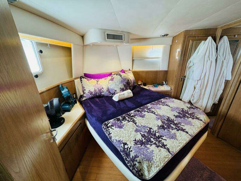Layla Rose 52ft Hatteras Yacht For Sale