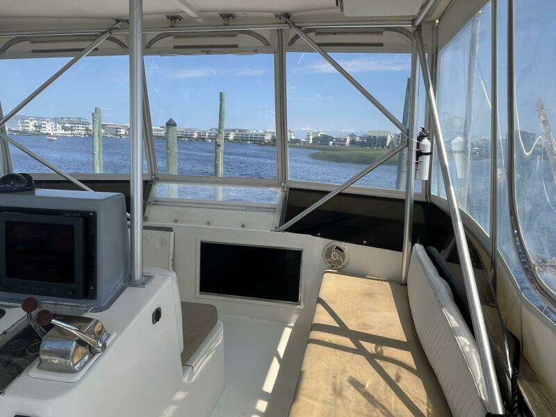 44ft Topaz Yacht For Sale