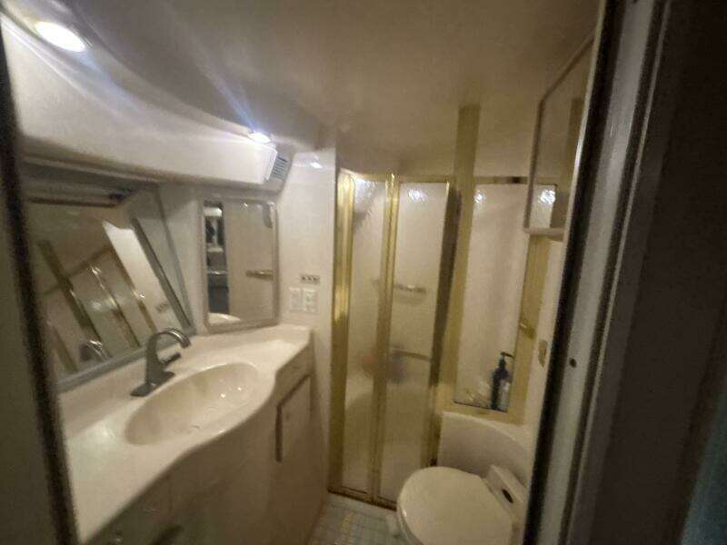 50ft Sea Ray Yacht For Sale