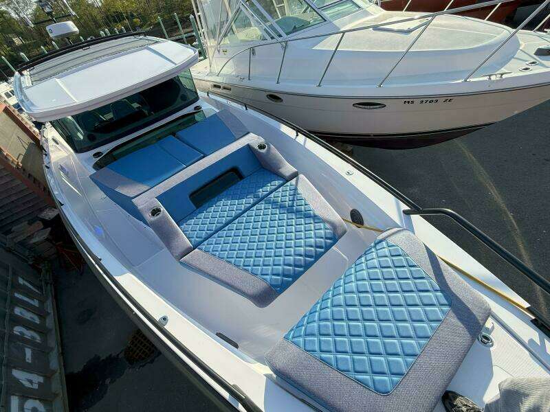 Stock 20 37ft Axopar Yacht For Sale