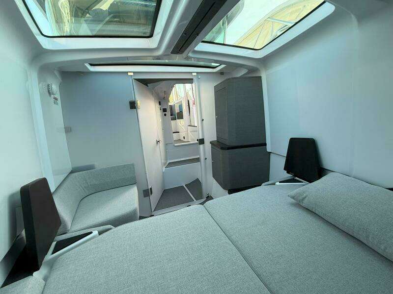 Stock 20 37ft Axopar Yacht For Sale