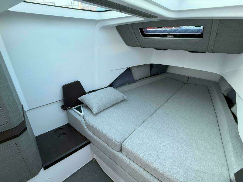 Stock 20 37ft Axopar Yacht For Sale