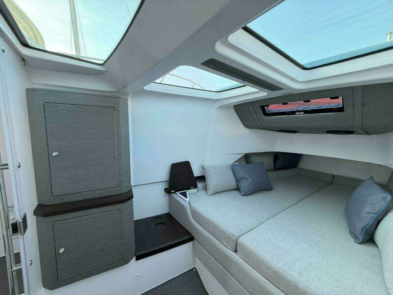 Stock 20 37ft Axopar Yacht For Sale