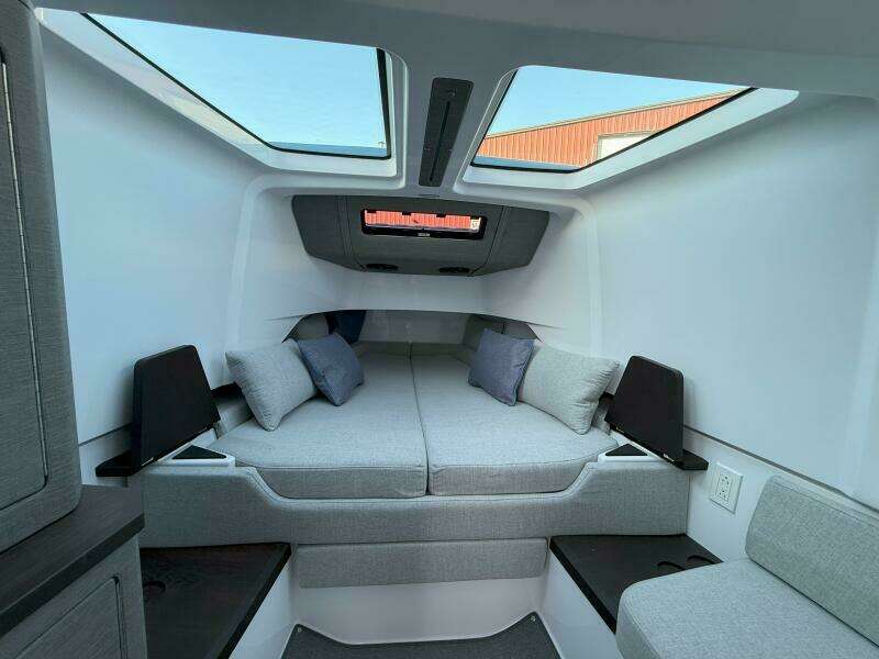 Stock 20 37ft Axopar Yacht For Sale