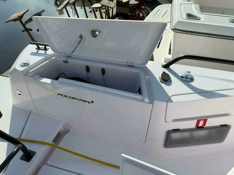 Stock 20 37ft Axopar Yacht For Sale