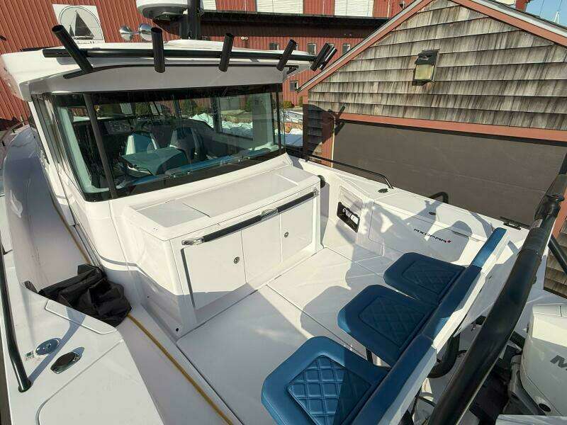 Stock 20 37ft Axopar Yacht For Sale