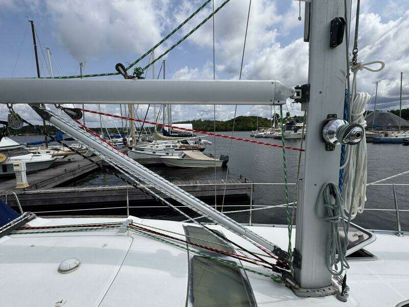 37ft Beneteau Yacht For Sale