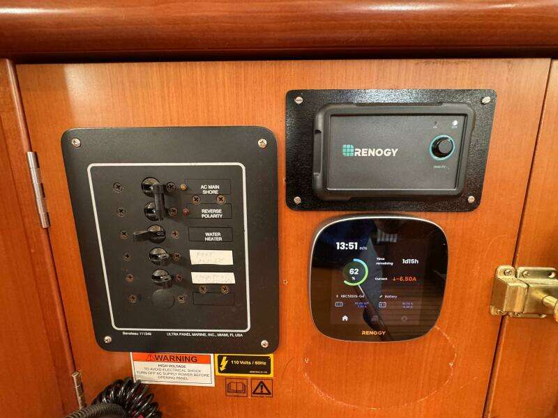37ft Beneteau Yacht For Sale