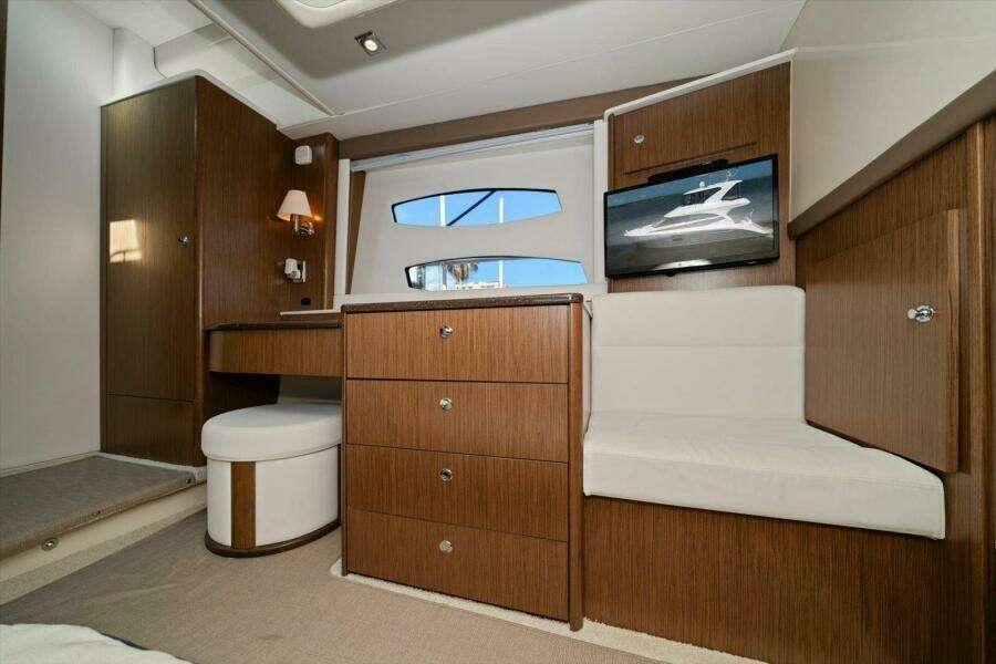 Gail s Storm IV 44ft Meridian Yacht For Sale