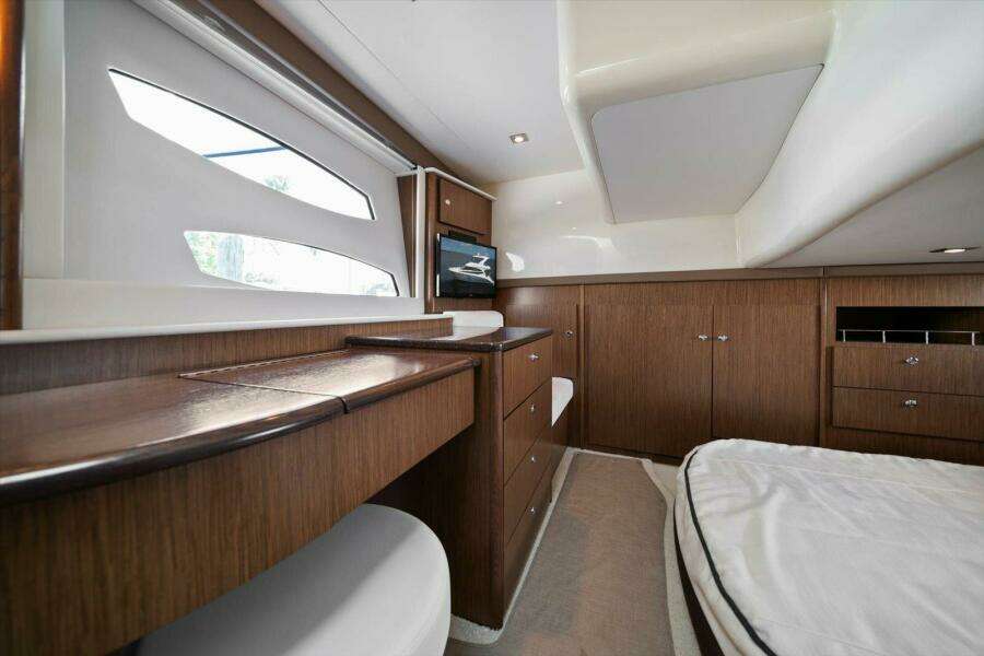 Gail s Storm IV 44ft Meridian Yacht For Sale