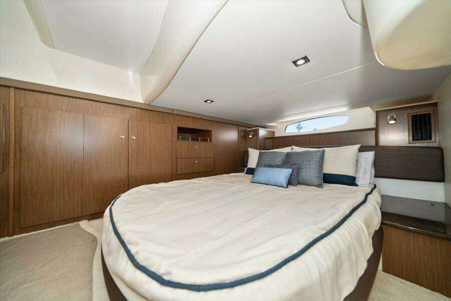 Gail s Storm IV 44ft Meridian Yacht For Sale