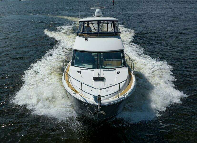 Gail s Storm IV 44ft Meridian Yacht For Sale