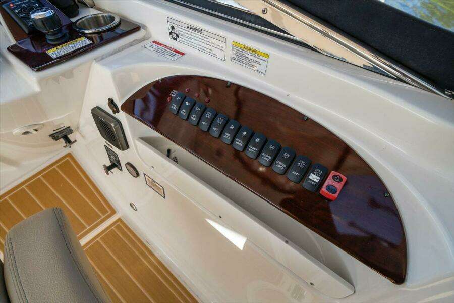 Gail s Storm IV 44ft Meridian Yacht For Sale