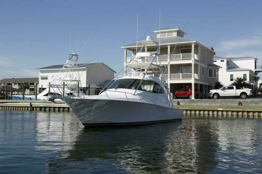 42ft Viking Yacht For Sale