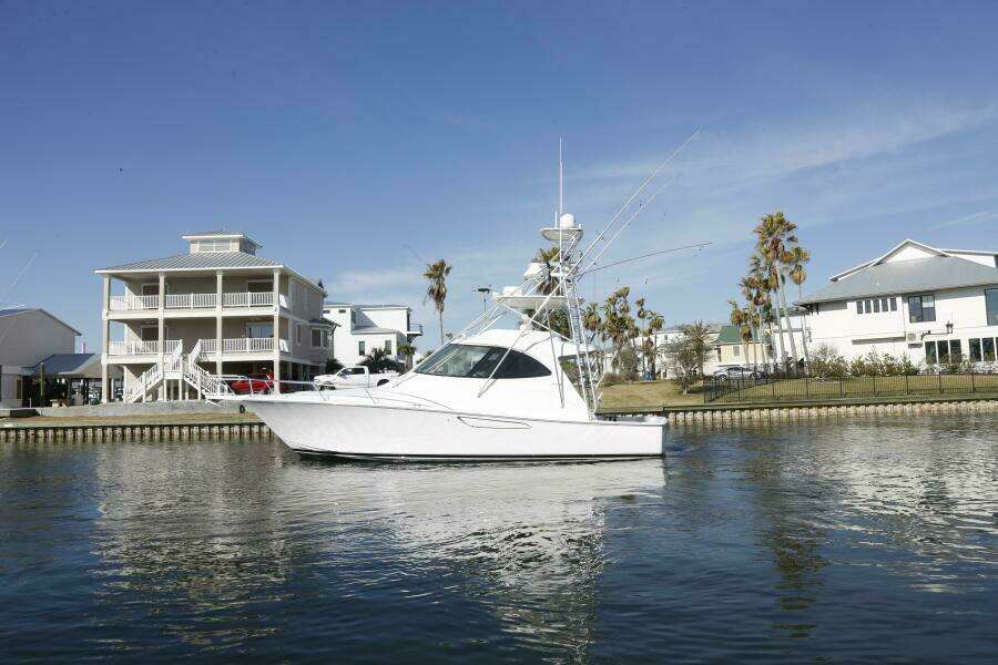 42ft Viking Yacht For Sale