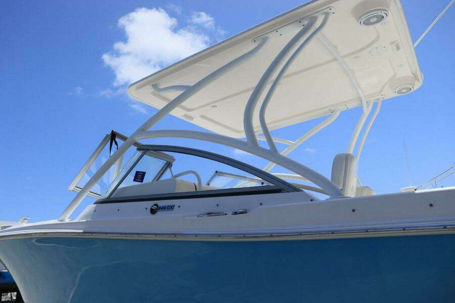LURE E 24ft Edgewater Yacht For Sale