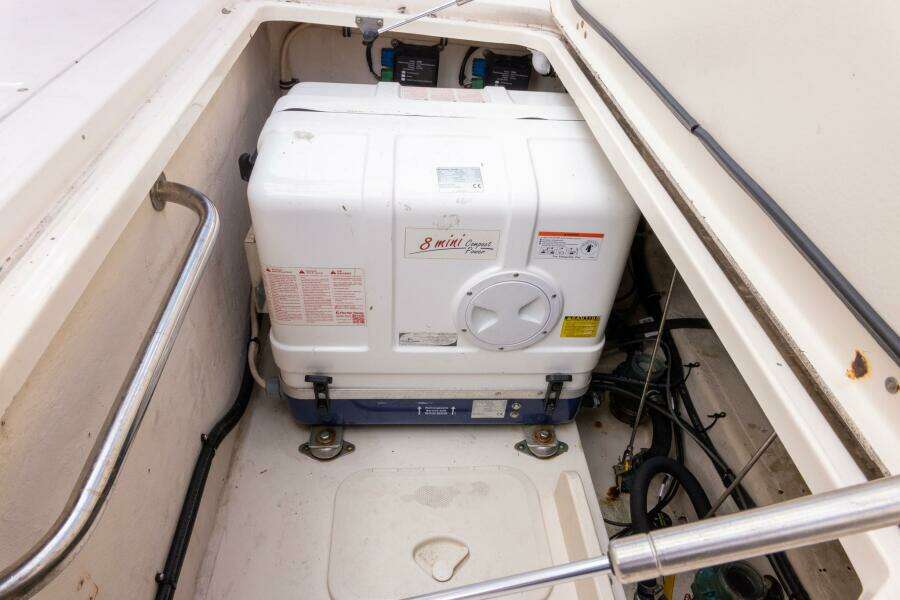 39ft Grady White Yacht For Sale
