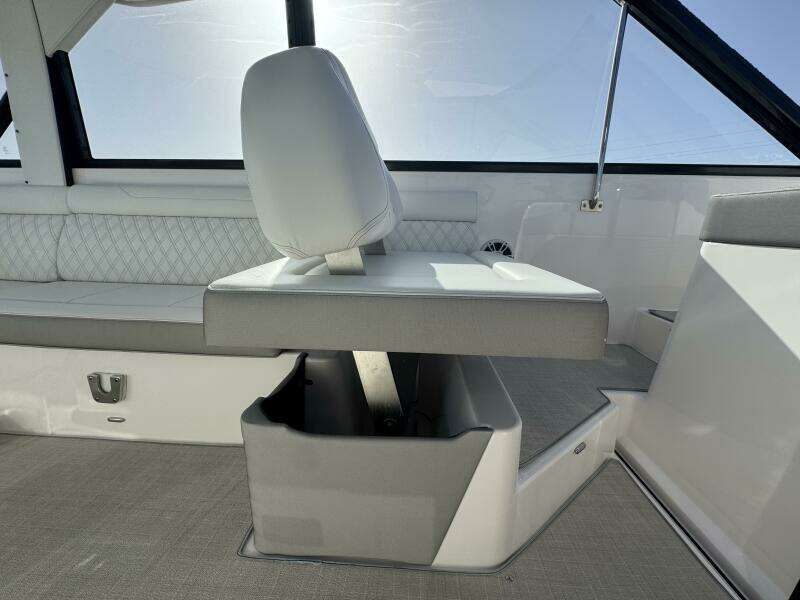 C Life 36ft Regal Yacht For Sale
