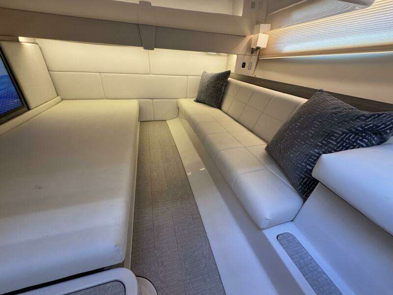 C Life 36ft Regal Yacht For Sale