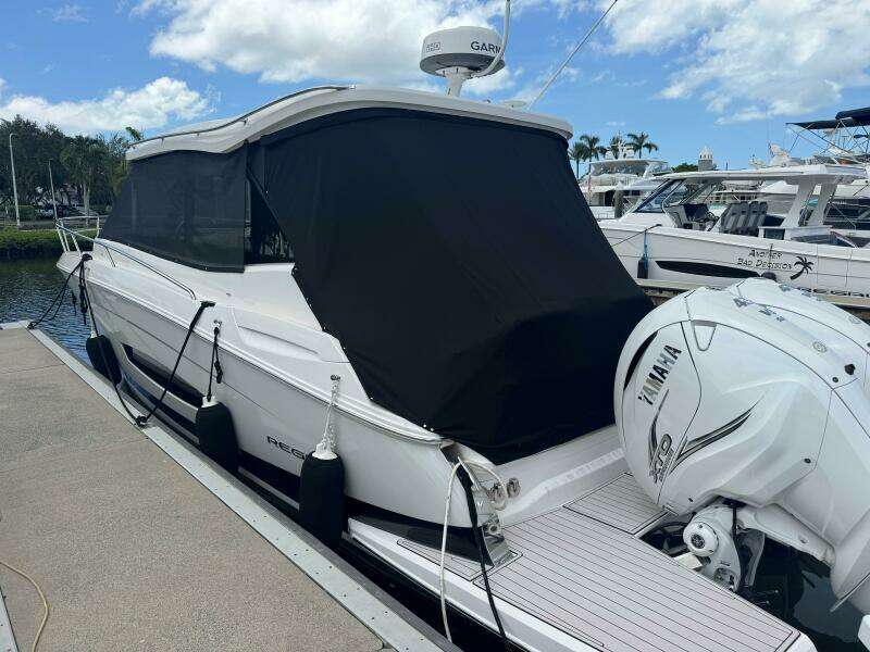 2021 Regal 36 XO C LIFE