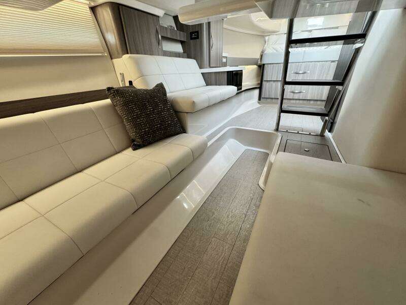 C Life 36ft Regal Yacht For Sale