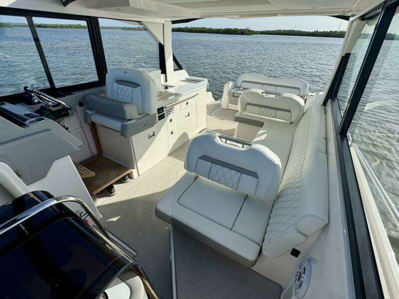 C Life 36ft Regal Yacht For Sale