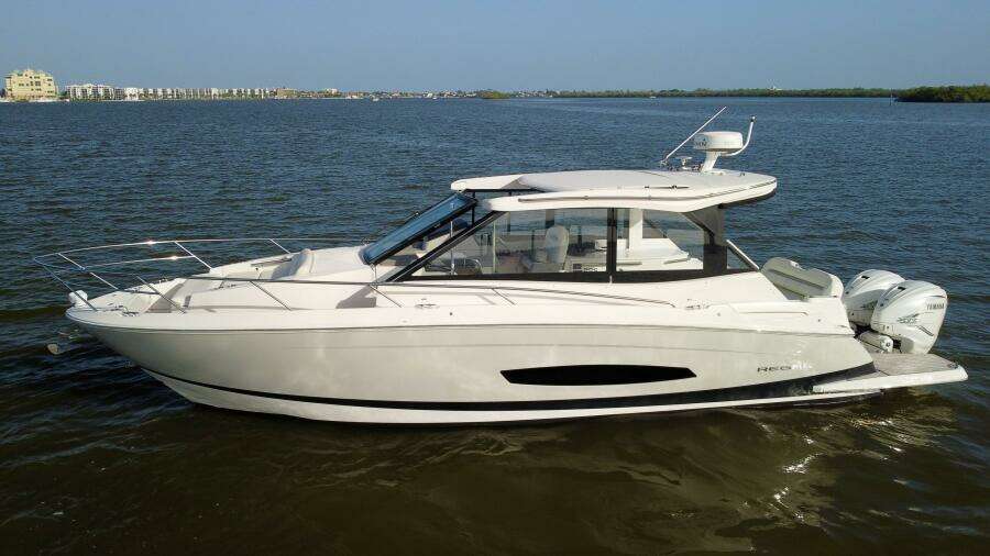 C Life 36ft Regal Yacht For Sale