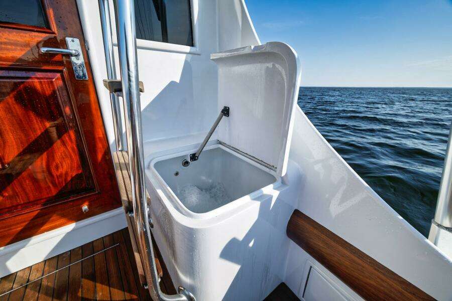 Knot Now 60ft Miller Marine Yacht For Sale